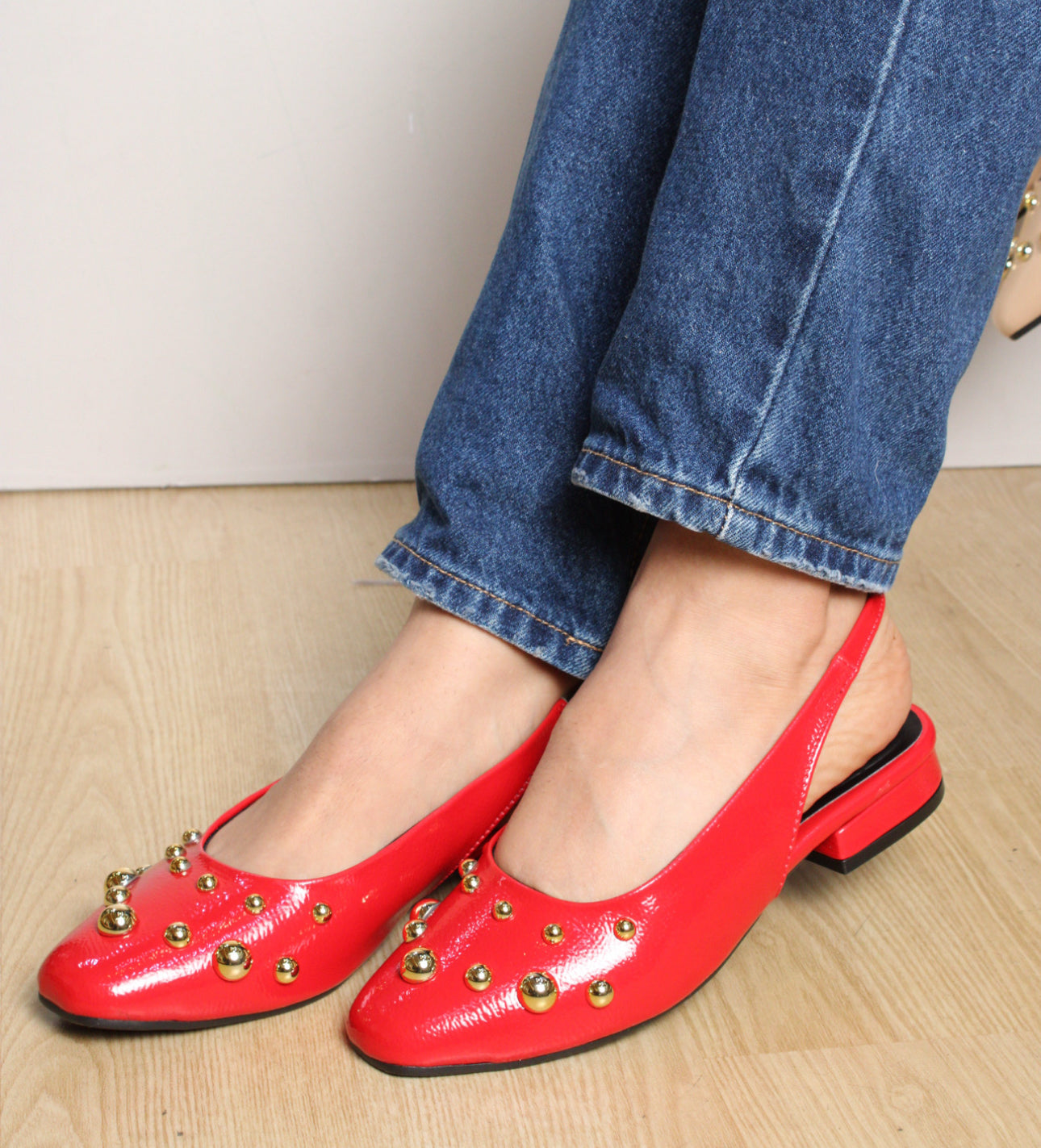 Ref: L-267 Pepas