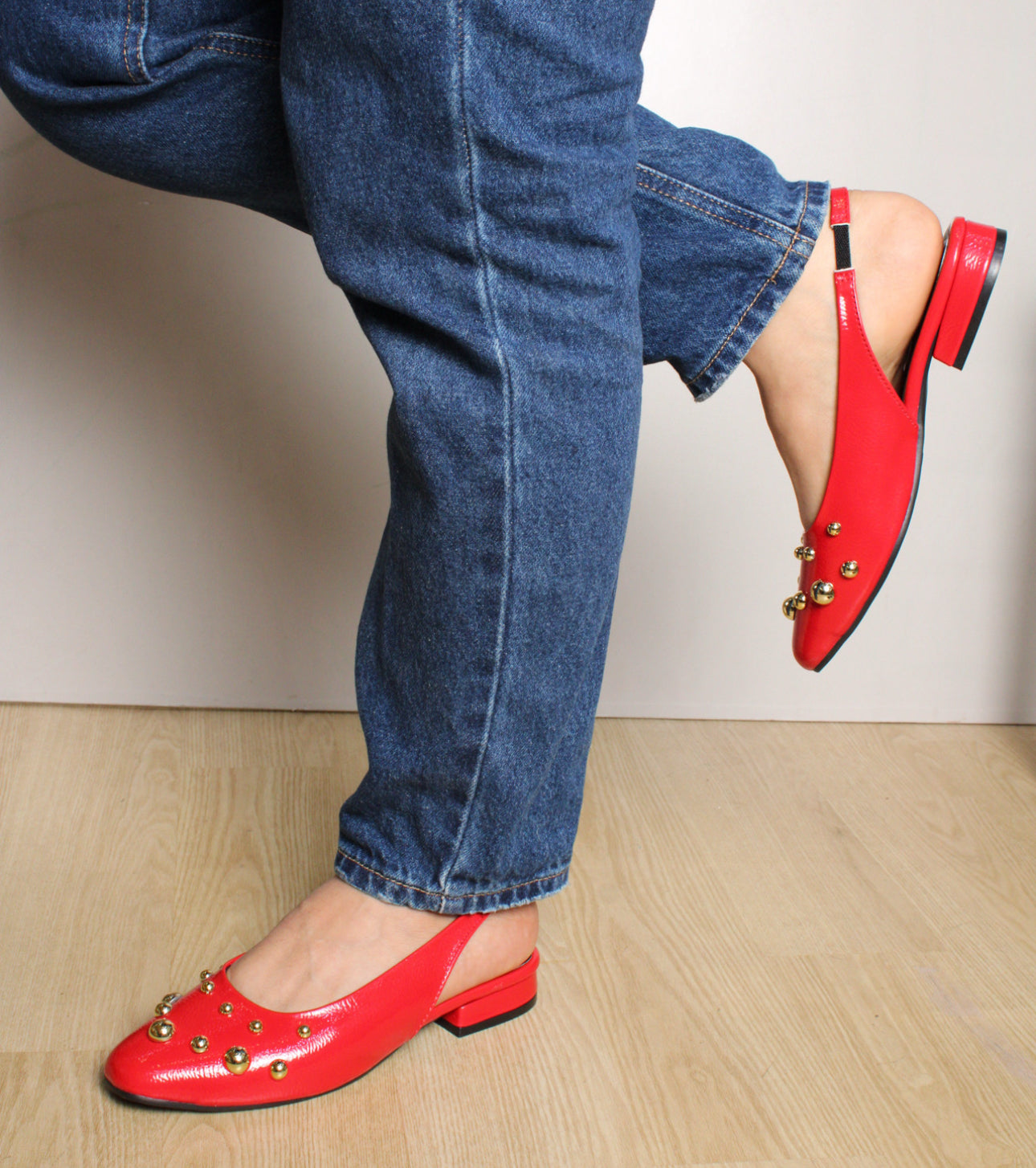 Ref: L-267 Pepas