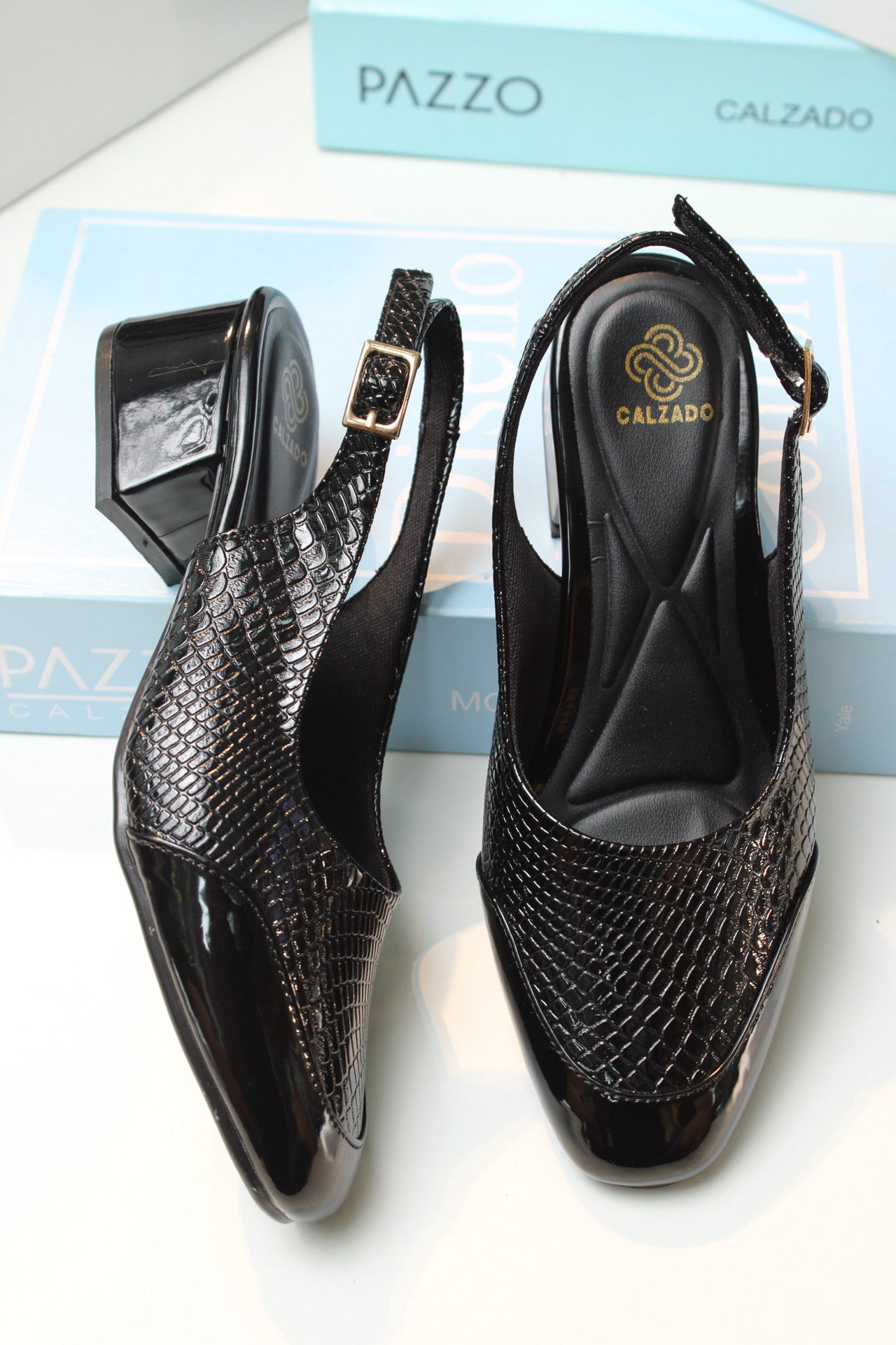 Tacón Negro Charol 3,5 cm – Elegancia Cómoda para Todo el Día | L-386