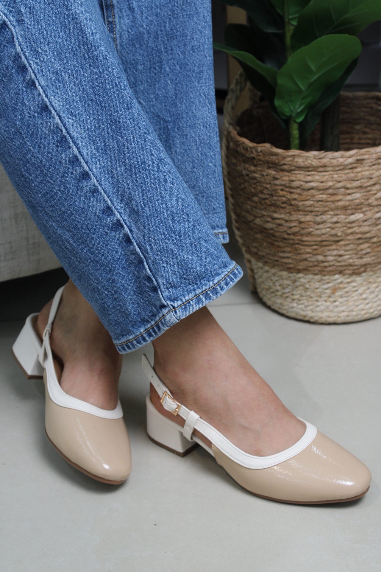 L393 Beige X Talco